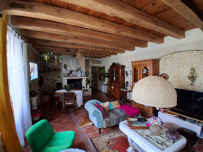 French property for sale in Barjac, Gard - €255,000 - photo 6