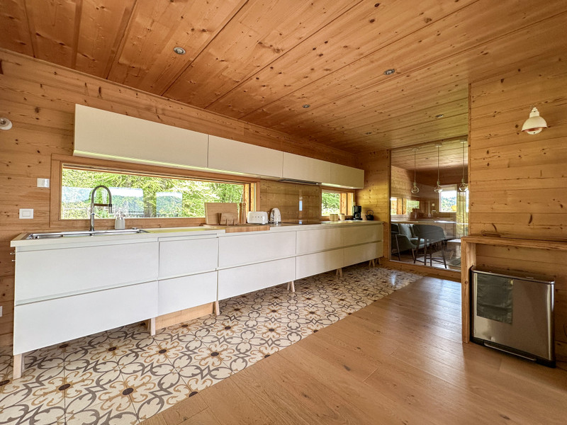 Ski property for sale in Les Carroz - €1,325,000 - photo 5