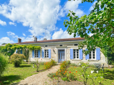 Maison à vendre à Rioux-Martin, Charente, Poitou-Charentes, avec Leggett Immobilier