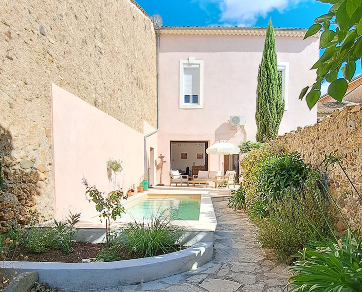 French property for sale in Pouzolles, Herault - €395,000 - photo 0