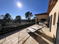 Maison à vendre à Entrecasteaux, Var - 1.150.000 € - photo 2