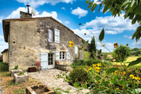 Maison à vendre à Bertric-Burée, Dordogne - 577.500 € - photo 2