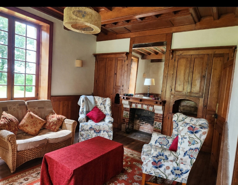 French property for sale in Chabanais, Charente - €349,900 - photo 7