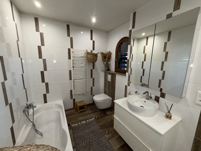 French property for sale in Carqueiranne, Var - €1,872,000 - photo 9