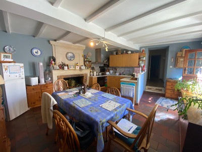 French property for sale in Jonzac, Charente-Maritime - €328,600 - photo 6