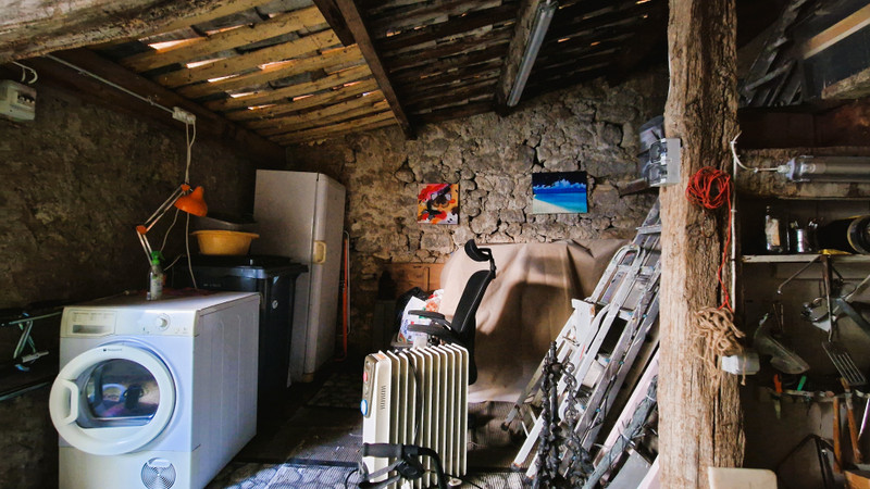 French property for sale in Villefranche-de-Lonchat, Dordogne - €99,000 - photo 13