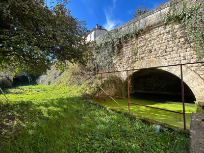 French property for sale in Aubeterre-sur-Dronne, Charente - €183,600 - photo 3
