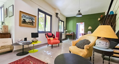 French property for sale in Les Angles, Gard - €468,000 - photo 1