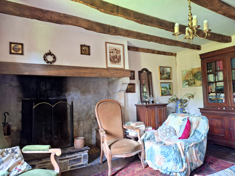 French property for sale in Champagnac-la-Rivière, Haute-Vienne - €109,000 - photo 1