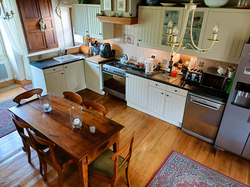 French property for sale in Fontenille, Charente - €160,920 - photo 4