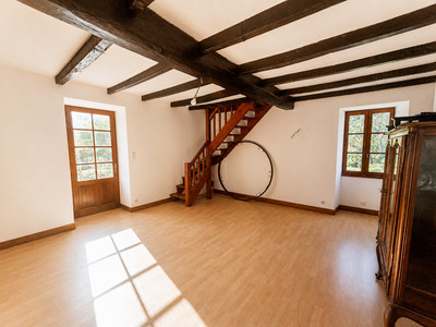 French property for sale in Yviers, Charente - €49,600 - photo 4
