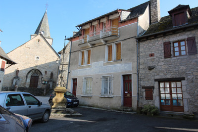 Maison à vendre à Sénergues, Aveyron, Midi-Pyrénées, avec Leggett Immobilier