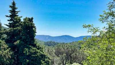 French property for sale in La Garde-Freinet, Var - €147,800 - photo 4