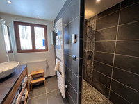 Chalet à vendre à Les Déserts, Savoie - 490.000 € - photo 8