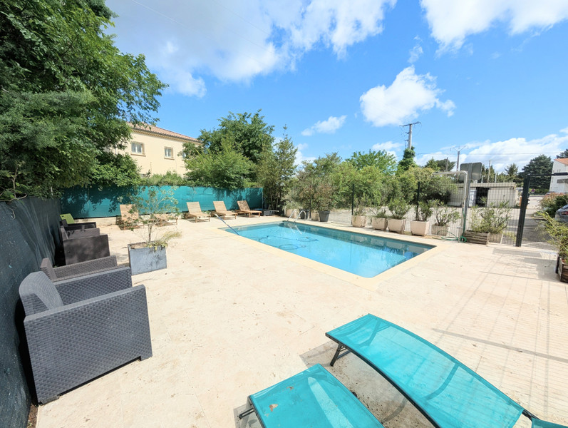 French property for sale in Aix-en-Provence, Bouches-du-Rhône - €97,000 - photo 8