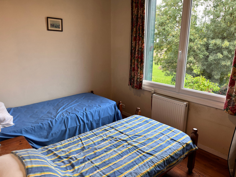 French property for sale in Thors, Charente-Maritime - €178,200 - photo 8