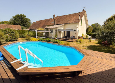 Maison à vendre à Ladignac-le-Long, Haute-Vienne, Limousin, avec Leggett Immobilier
