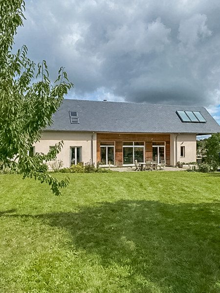 Maison à vendre à Villers-sur-le-Roule, Eure - 356 375 € - photo 1