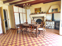Maison à vendre à Saint-Germain-de-Montbron, Charente - 309.001 € - photo 6