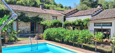 house for sale in Deux-Sèvres