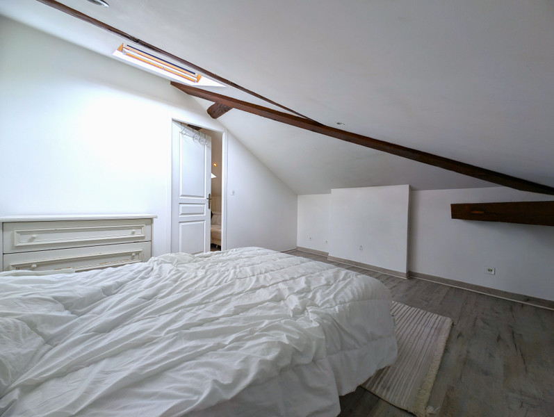 French property for sale in Saint-Fons, Rhône - €312,700 - photo 3