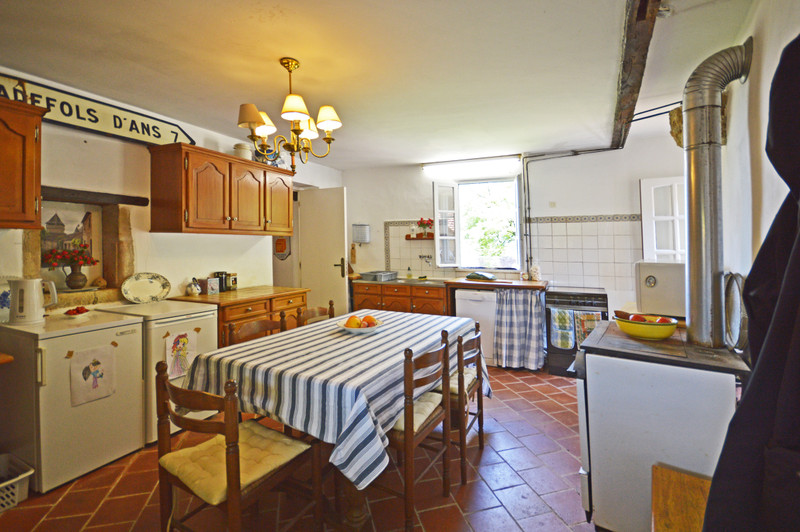 French property for sale in Badefols-d'Ans, Dordogne - €140,000 - photo 12