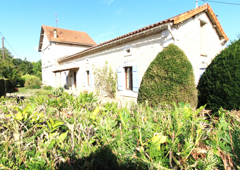 French property for sale in Razac-sur-l'Isle, Dordogne - €312,000 - photo 2
