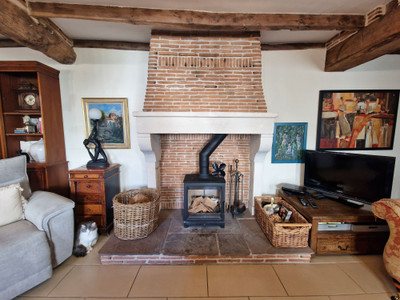 French property for sale in Chabanais, Charente - €214,000 - photo 12