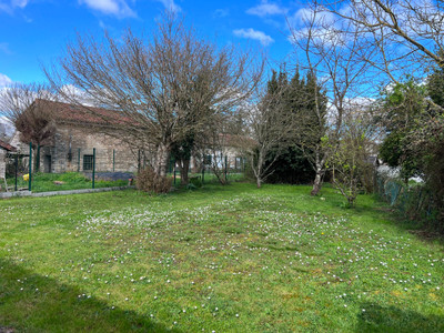 French property for sale in La Chapelle-Bâton, Vienne - €114,450 - photo 9