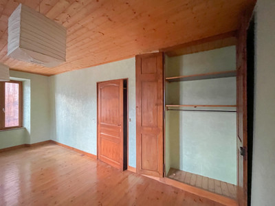 French property for sale in Doussard, Haute-Savoie - €470,000 - photo 5