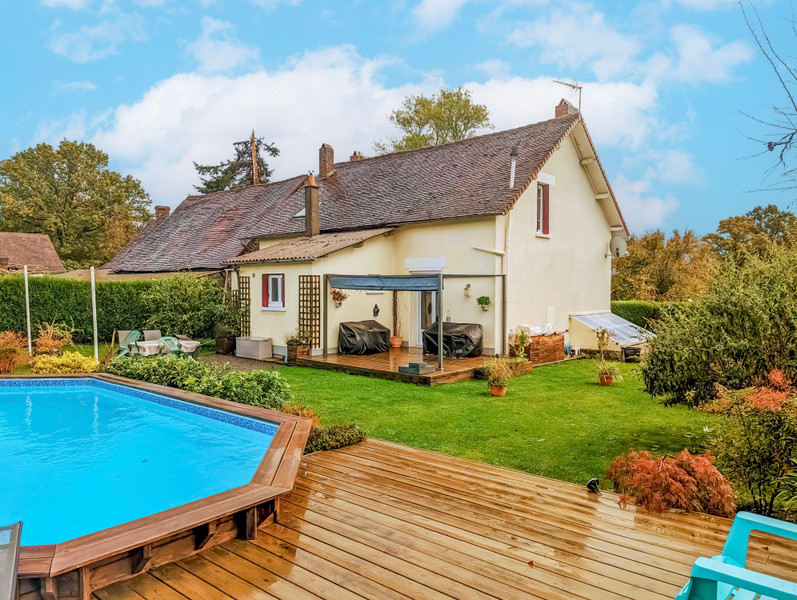 French property for sale in Saint-Hilaire-les-Places, Haute-Vienne - €265,000 - photo 2
