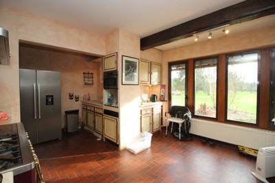 French property for sale in Poulaines, Indre - €256,800 - photo 2