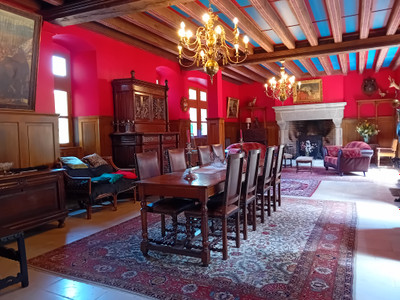 Chateau à vendre à Geay, Deux-Sèvres, Poitou-Charentes, avec Leggett Immobilier