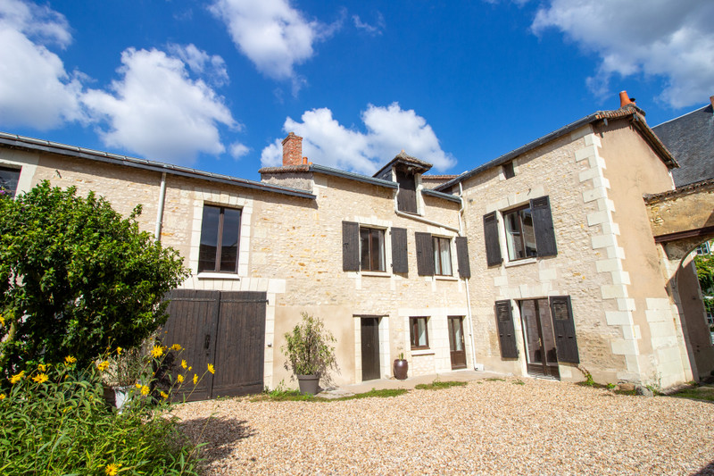Maison à vendre à Richelieu, Indre-et-Loire - 335.360 € - photo 1