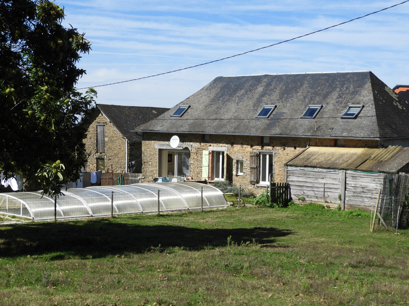 French property for sale in Lubersac, Corrèze - €369,990 - photo 6
