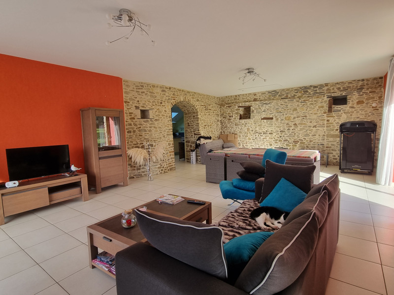 French property for sale in Eancé, Ille-et-Vilaine - &#8364;302,100 - photo 4