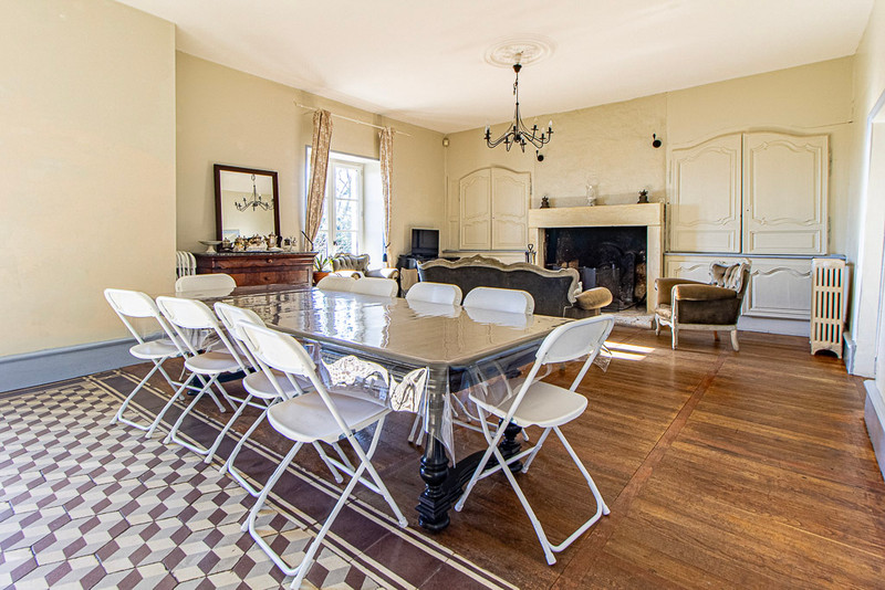 French property for sale in Puy-l'Évêque, Lot - €799,000 - photo 4