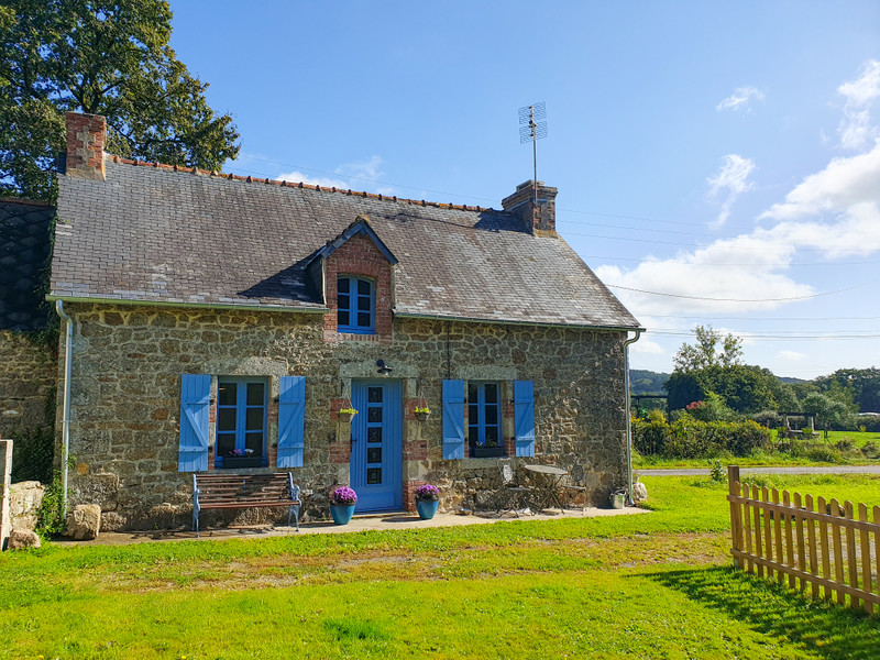Maison à vendre à Glomel, Côtes-d'Armor - 67 500 € - photo 1