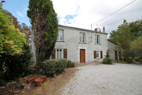 Maison à vendre à Villejoubert, Charente - 224 700 € - photo 2