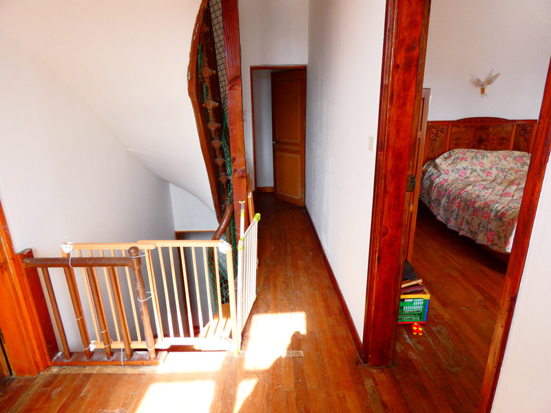 French property for sale in Lamazière-Basse, Corrèze - €210,600 - photo 5