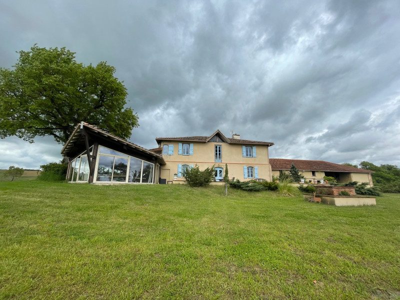 French property for sale in Simorre, Gers - €850,000 - photo 6