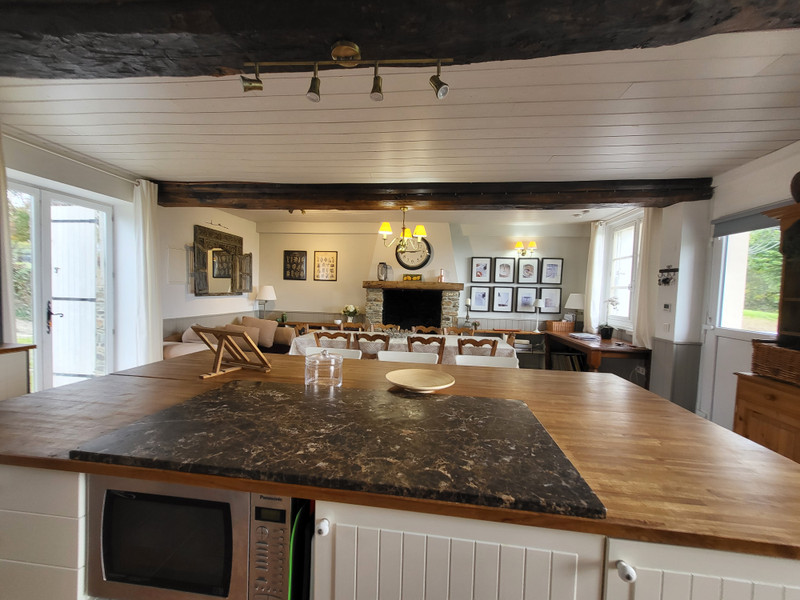 French property for sale in Barenton, Manche - €189,000 - photo 7
