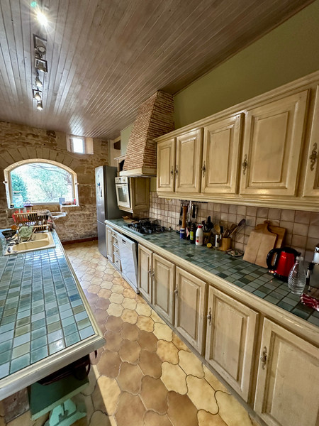 French property for sale in Biron, Dordogne - €694,000 - photo 5