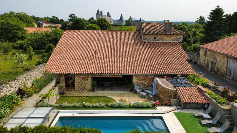 French property for sale in Verteuil-sur-Charente, Charente - €349,800 - photo 2