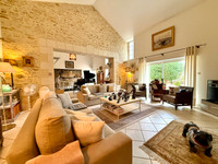 Propriété à vendre à Marnes, Deux-Sèvres - 275 000 € - photo n°4