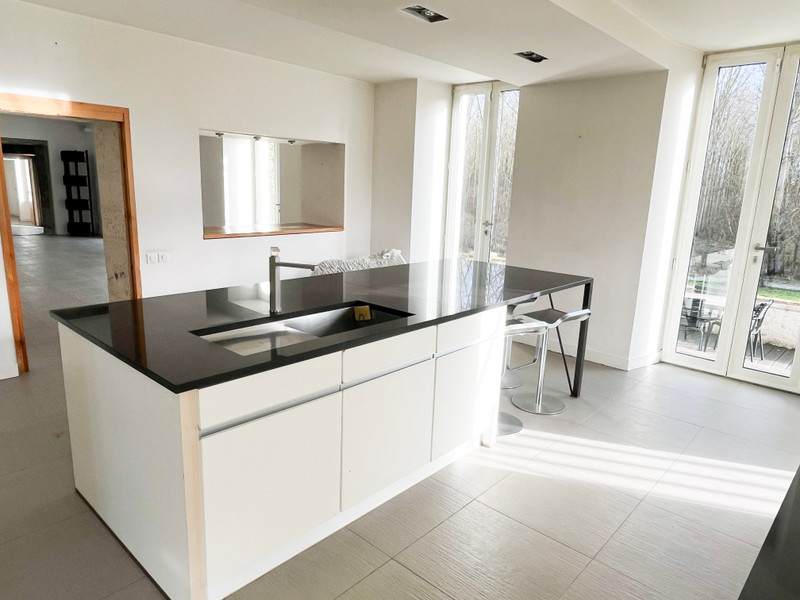 French property for sale in Angoulême, Charente - €2,736,840 - photo 7