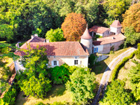 Chateau à vendre à Saint-Astier, Dordogne - 499.900 € - photo 1