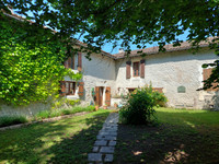 Maison à vendre à Villebois-Lavalette, Charente - 449 000 € - photo 4