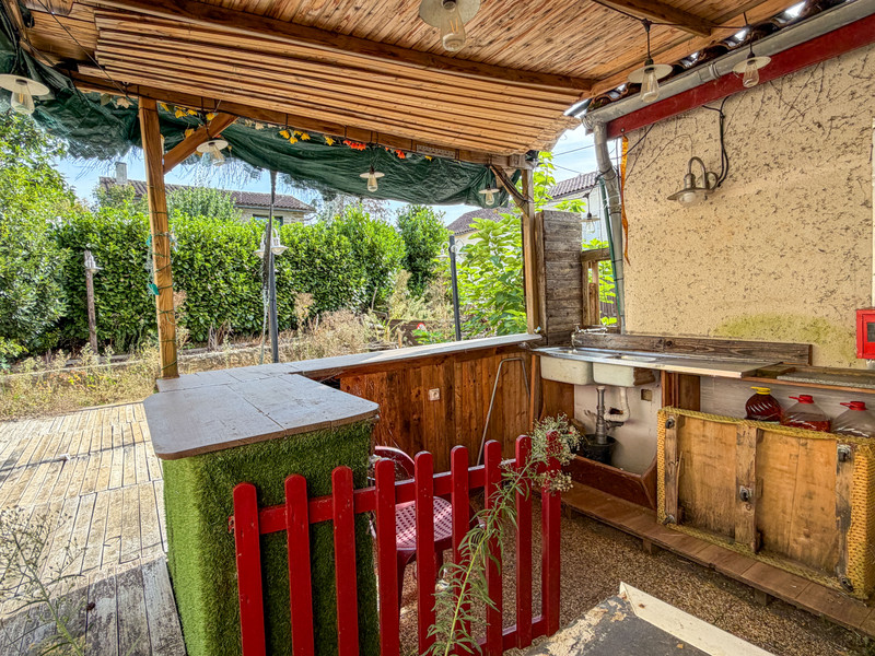 French property for sale in Lavergne, Lot - €141,700 - photo 4