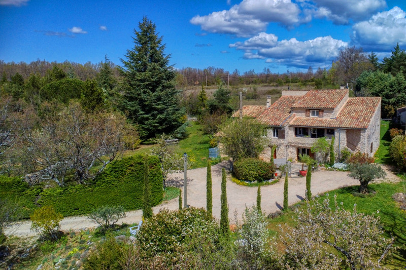 Propriété à vendre à Simiane-la-Rotonde, Alpes-de-Haute-Provence - 579 500 €
